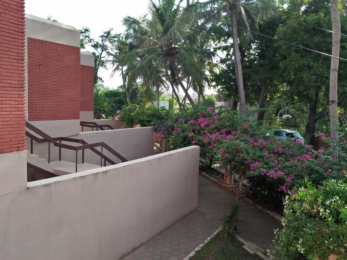 Golden Sun Beach Resort Mahabalipuram Exterior foto